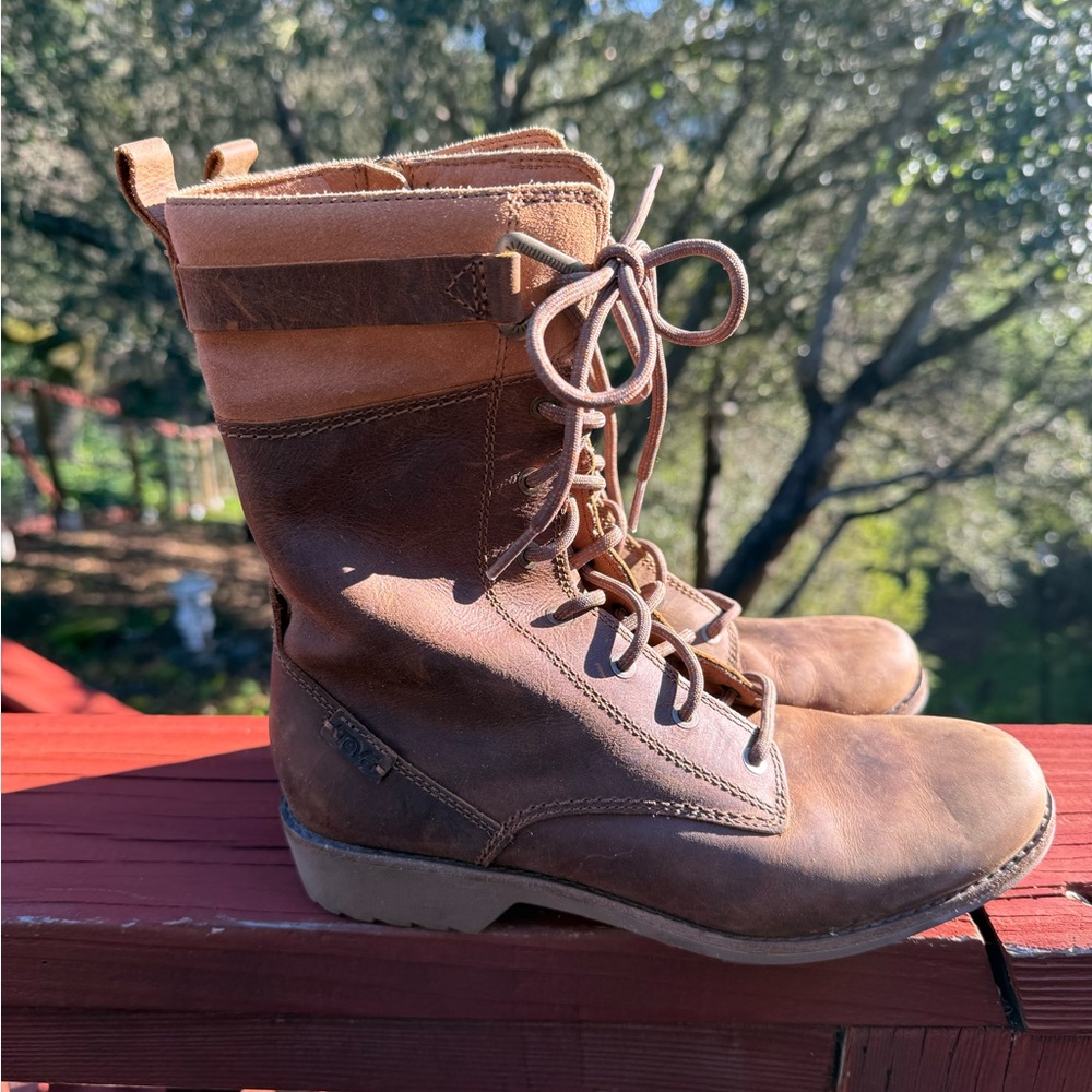 Teva Women's Honey Leather Waterproof Rowena Lace Boot